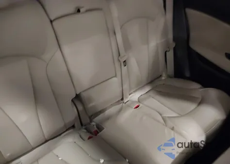 2018 Buick Envision Essence z USA, uszkodzony, nr VIN LRBFX2SA6JD018339